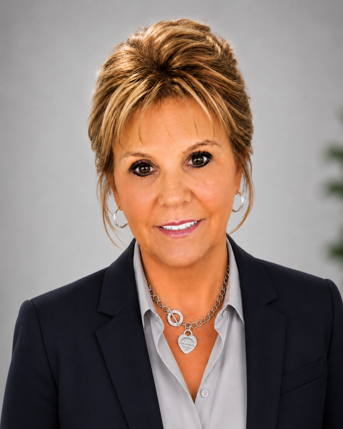 Lisa Holliday
